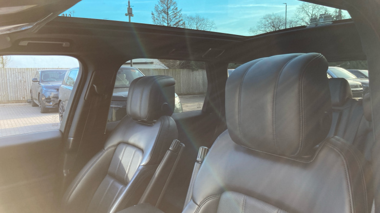 Land Rover Range Rover Sport 2.0 P400e HSE Dynamic 5dr Auto Estate